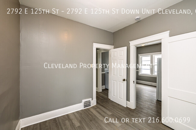 Building Photo - 2792 E 125th St