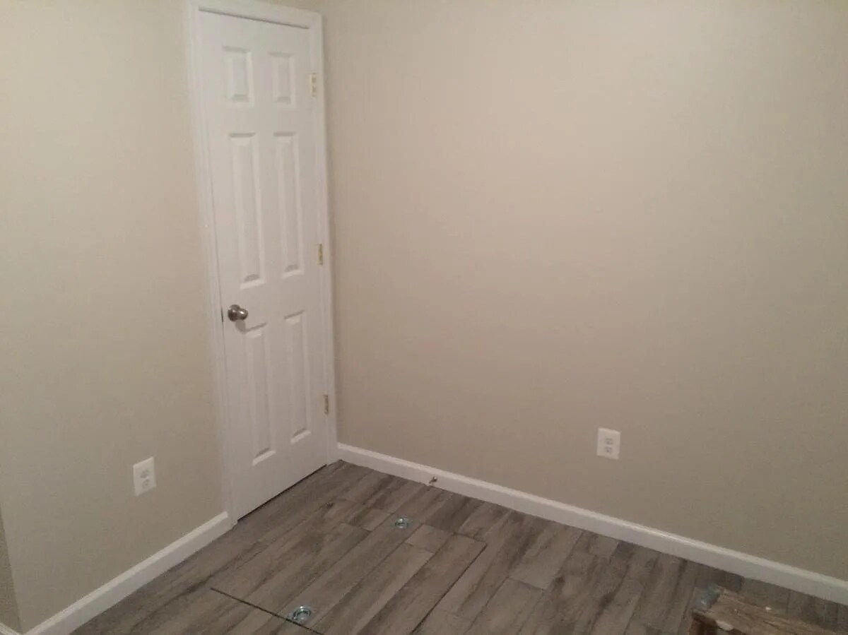 Building Photo - 923 T St NW