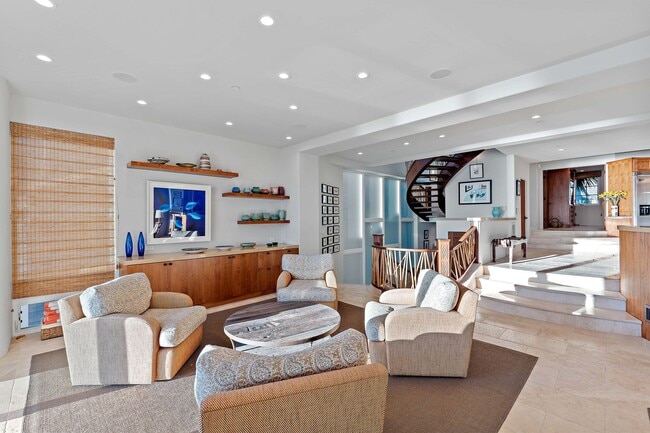 Building Photo - GORGEOUS CUSTOM BEACH HOME - Solimar Beach Colony