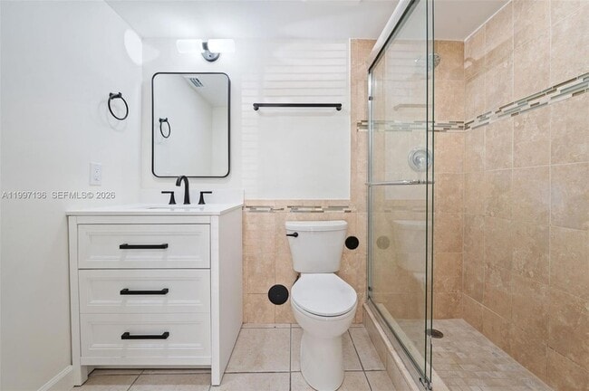 Building Photo - 10610 SW 158th Ct