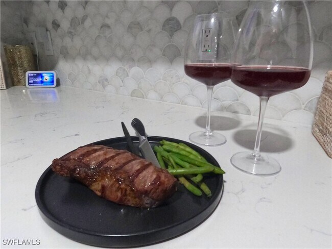 Building Photo - 1160 Wildwood Lakes Blvd