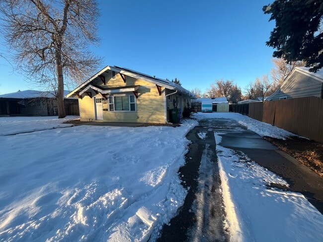Building Photo - Wonderful Home Near City Park