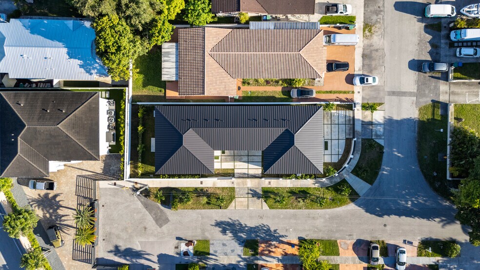 Building Photo - 917 SW 78th Pl