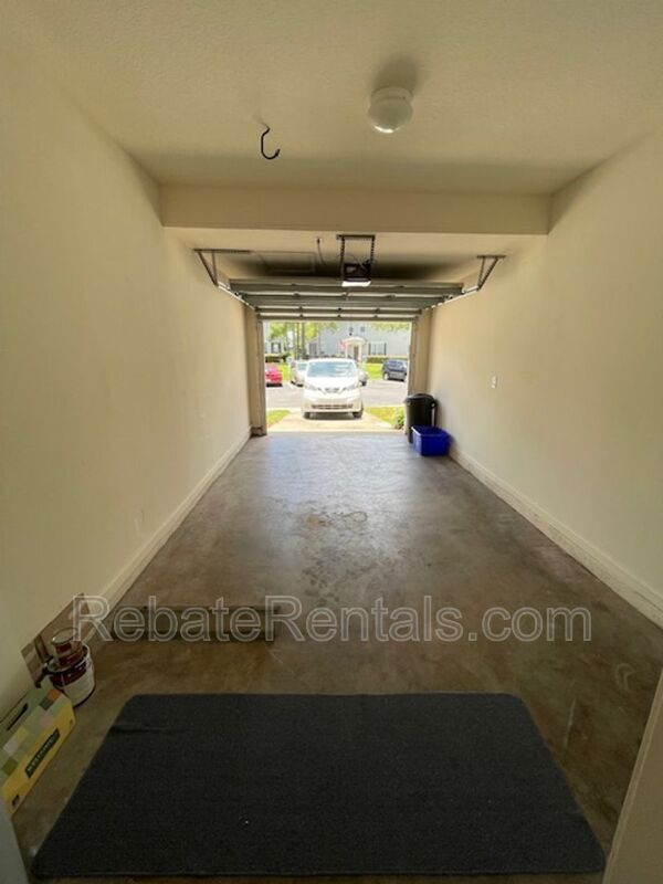 Building Photo - 13475 Stone Pond Dr