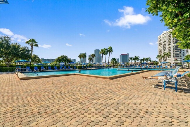 Building Photo - 600 Three Islands Boulevard