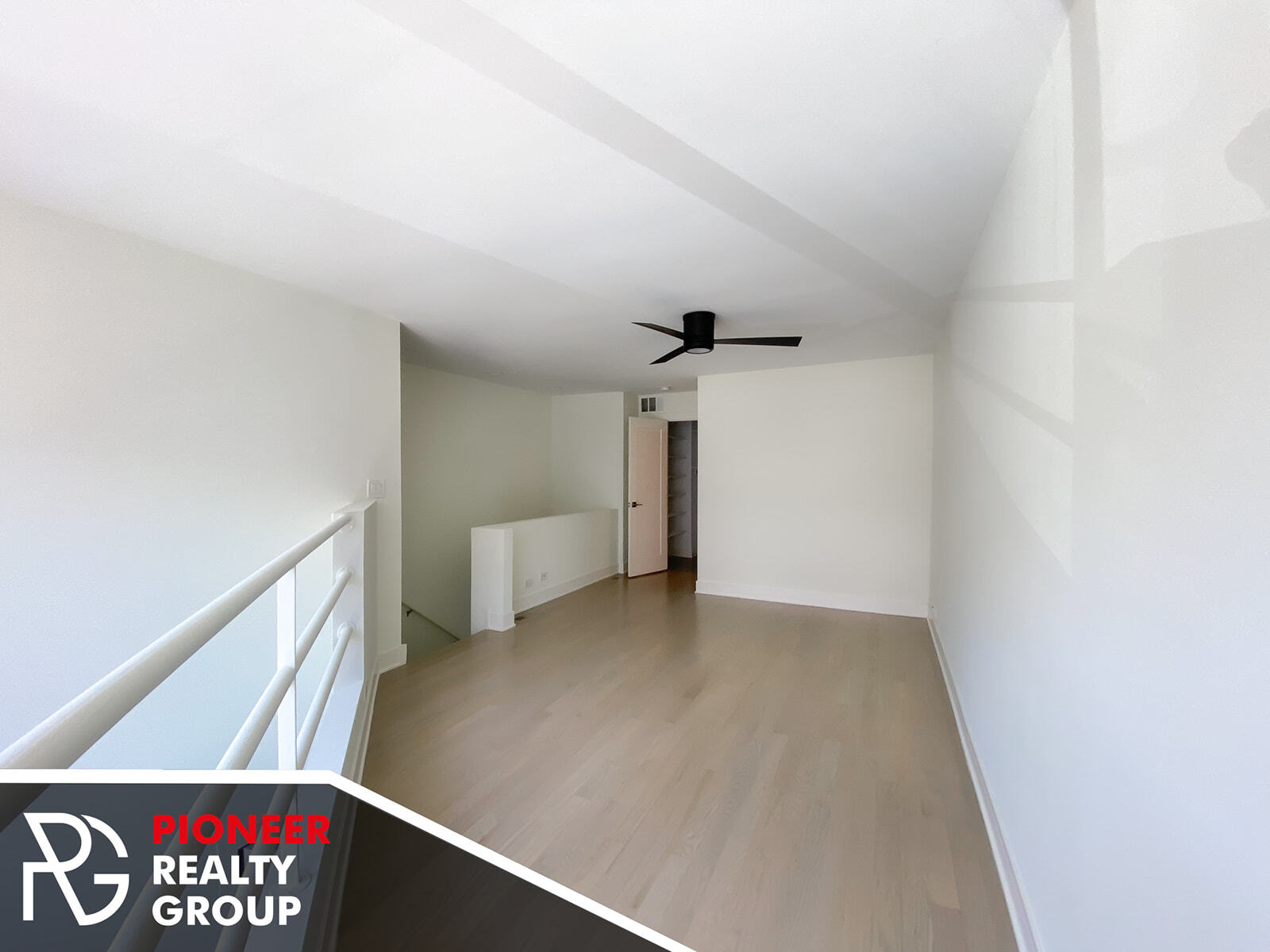 Building Photo - 932 W Grace St