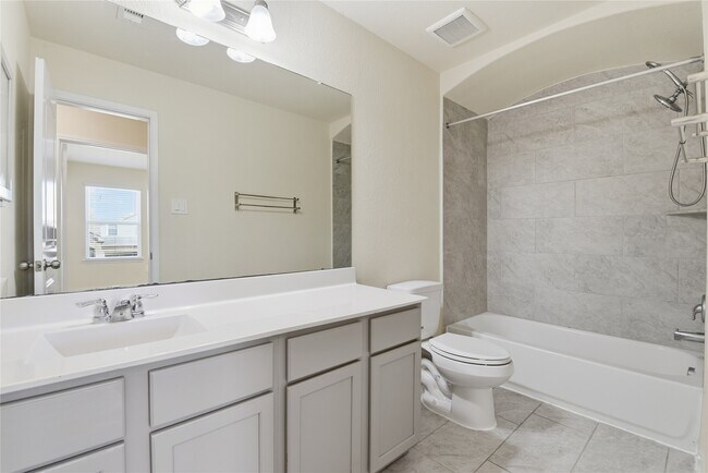 Building Photo - 5102 Brookshire Pass Dr