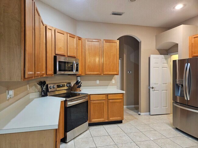 Building Photo - 2270 Keaton Chase Dr