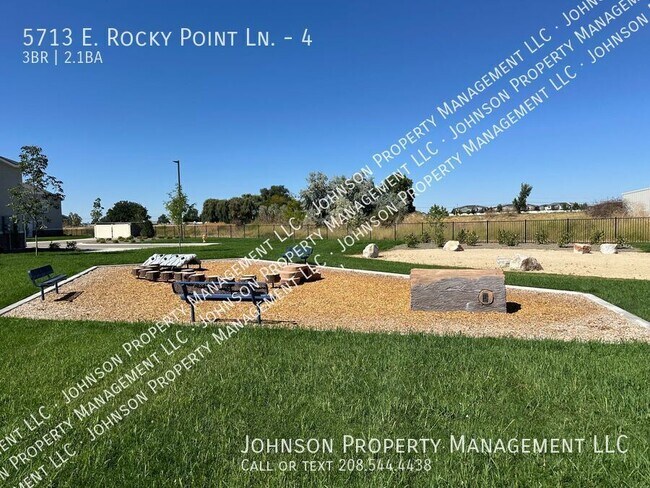 Building Photo - 5713 E Rock Ct