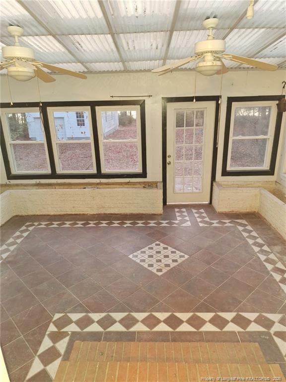 Building Photo - 422 Lansdowne Rd