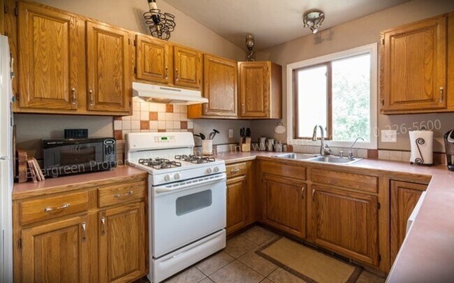 Building Photo - Great 3-Bedroom Home in Loveland Cul-De-Sac!