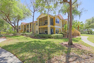 Building Photo - Venetian Palms 12640-1911