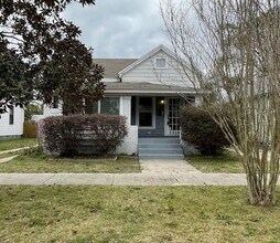 Building Photo - Pensacola - East Hill - 2 Bedroom, 1 Bathroom