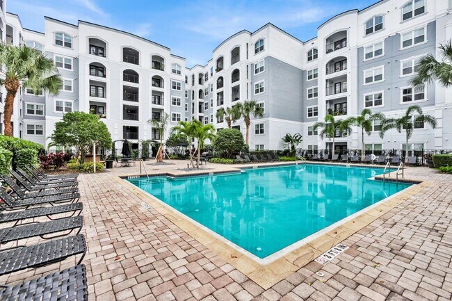 Building Photo - The Grande Downtown - REMODELED 1 Bedroom Available for rent NOW!