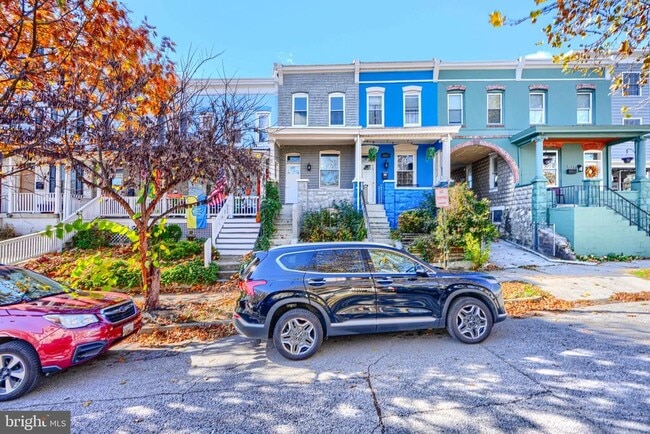 Building Photo - 3528 Hickory Ave