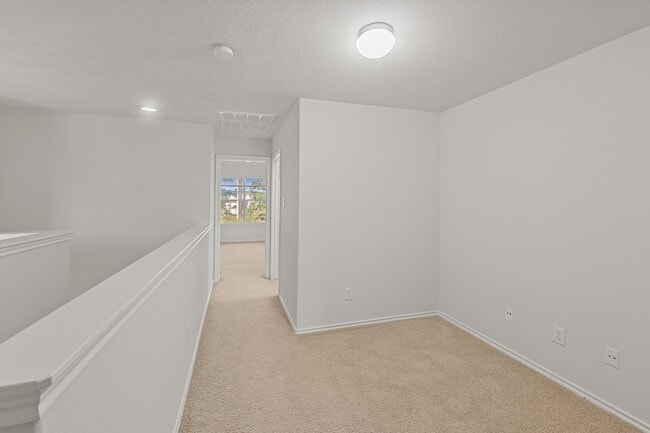 Building Photo - 6413 Dawson Creek Dr