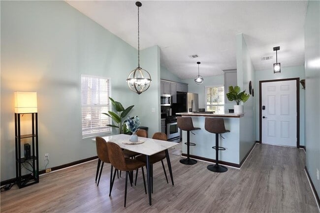 Primary Photo - 5444 Glen Haven Dr