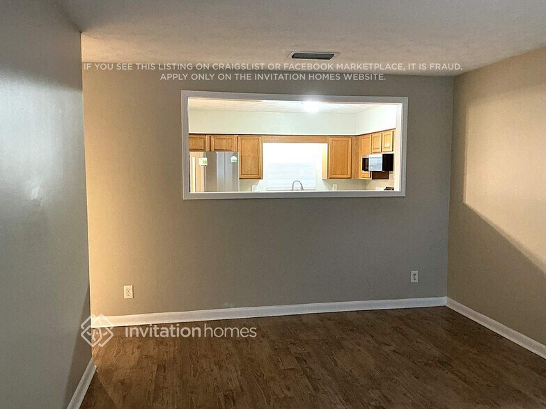 Building Photo - 1116 Willow Ln