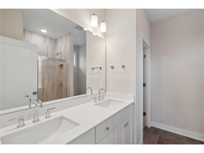 Building Photo - 13104 Ghia Ct NE