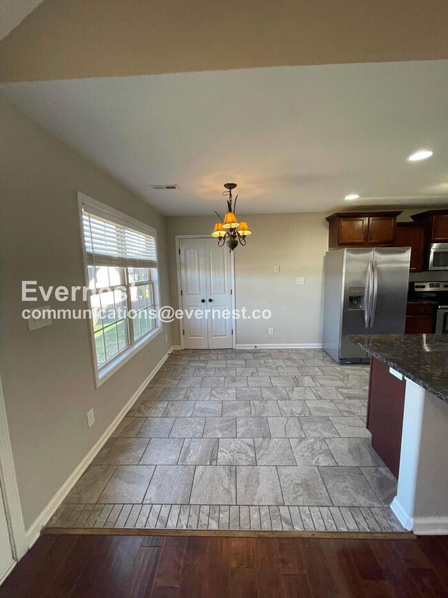 Building Photo - 3393 Wiser Dr