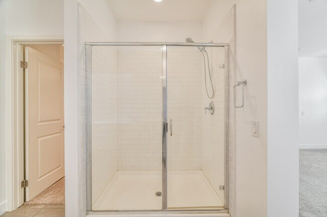 Building Photo - 211 W Tribella Ct