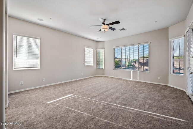 Building Photo - 12750 Calle de Pompas W