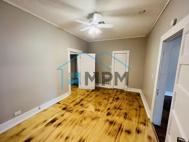 Building Photo - 102 S 2nd St