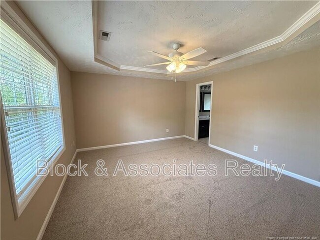 Building Photo - 42 Grayson Pl