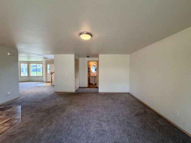 Building Photo - 4003 Messara Ln