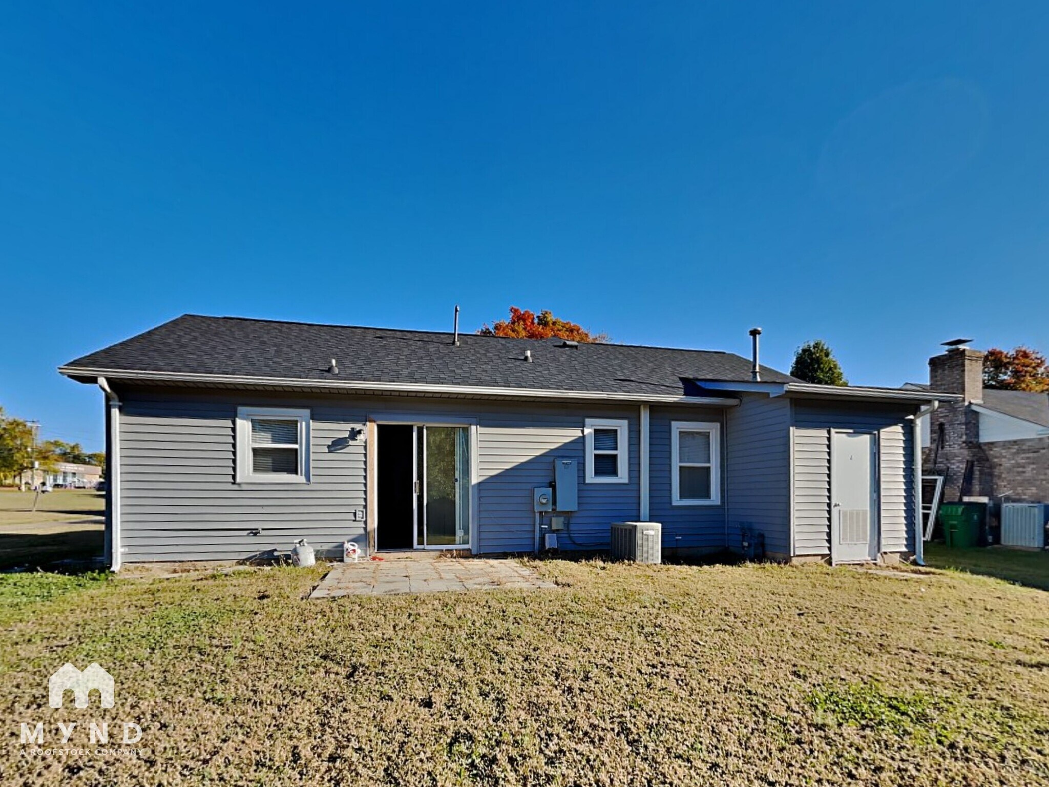 Building Photo - 2241 Thornfield Rd