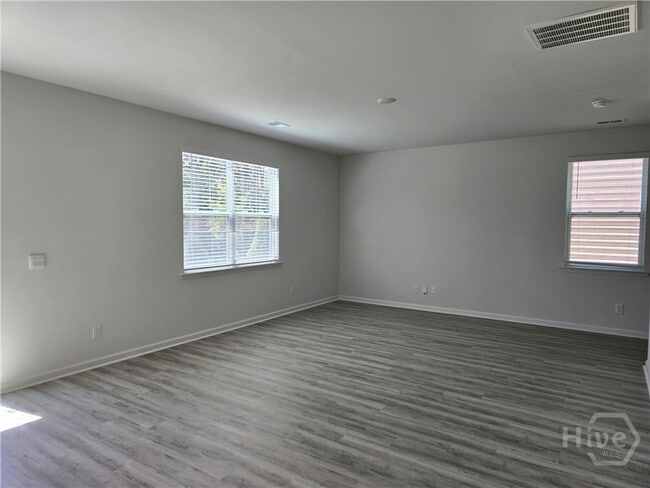 Building Photo - 158 Kraft Kove