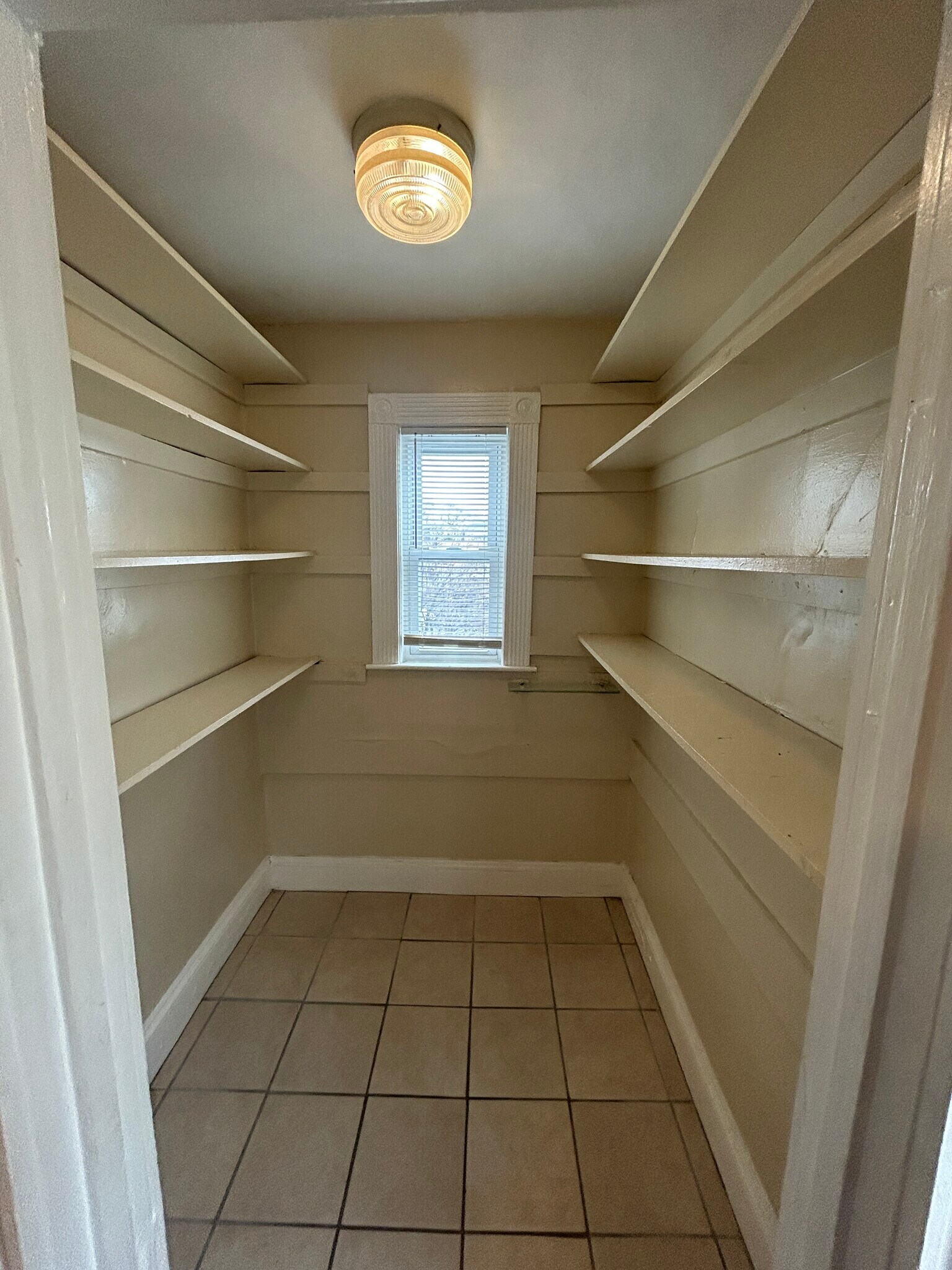 Building Photo - 17 Hiawatha Rd