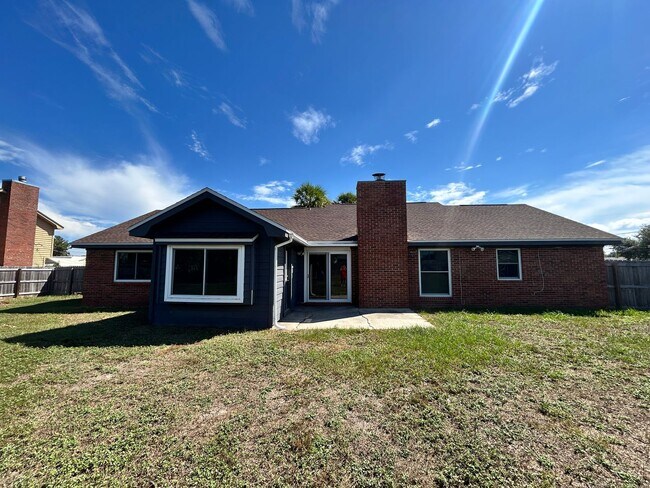 Building Photo - 2825 Briarcliff Rd