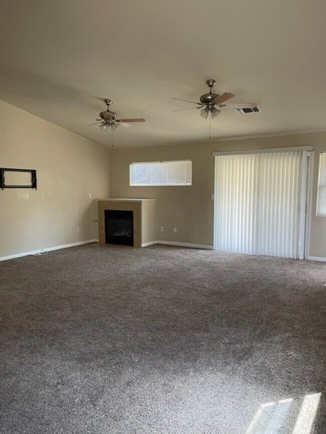 Building Photo - 104 Cedmont Dr