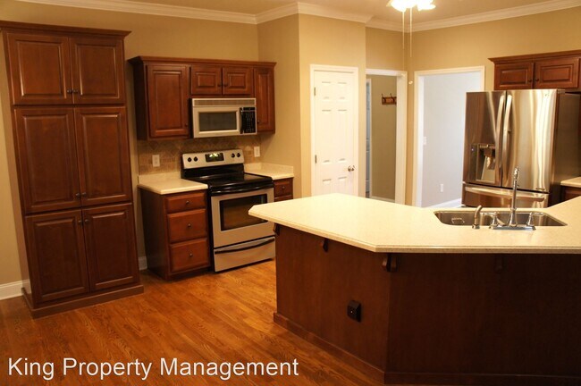Building Photo - 3 br, 2 bath House - 51 Bee Cove Road