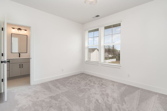 Building Photo - Awesome Floorplan!