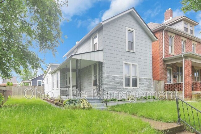 Building Photo - 341 E Markison Ave