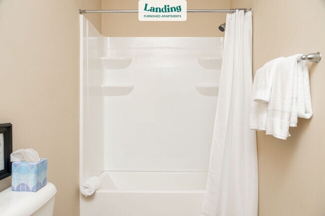 Building Photo - 5761 Fenimore Trail Dr W