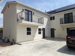 Building Photo - 2102 Thurman Ave.