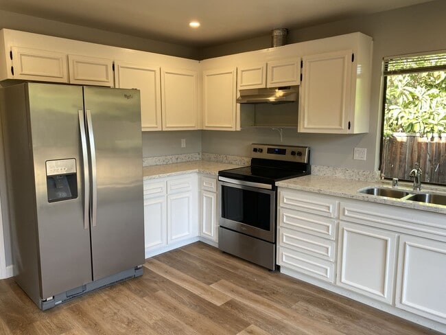 Building Photo - ALMADEN VALLEY - Spacious single story home with fenced yard, great location