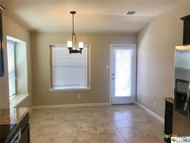 Building Photo - 2282 Falcon Way