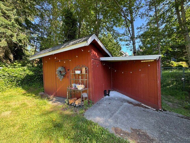 Building Photo - Bellingham 2 bedroom/1 Bathroom