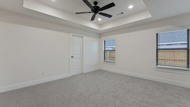 Building Photo - 116 N Panther Ave