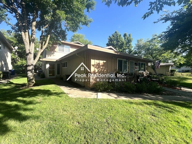 Primary Photo - 2bd/1ba Condo with 1 Car Garage- Minutes F...