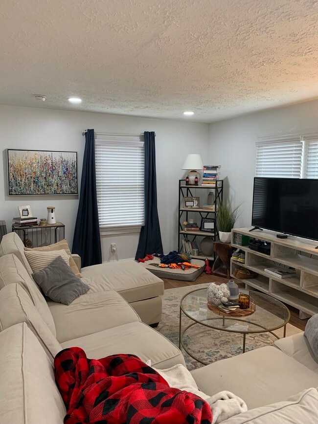 Building Photo - 2328 Johnson Ferry Rd NE