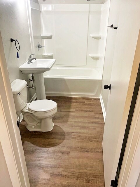 Building Photo - 2002 Jefferson St