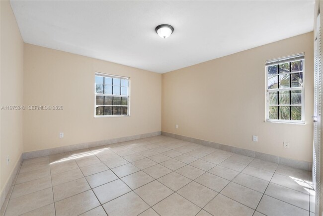 Building Photo - 11737 SW 116th Terrace