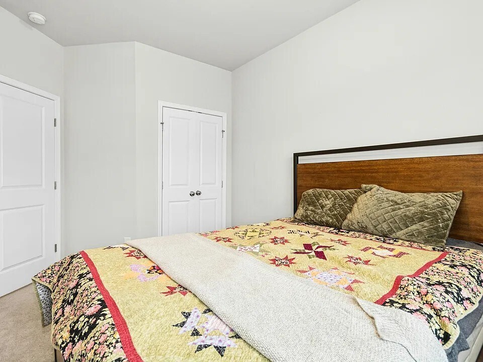 Building Photo - 3645 Water Mist Ln