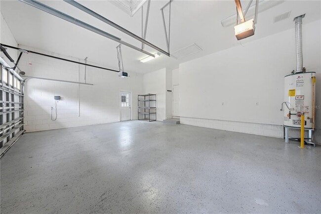 Building Photo - 11916 Camden Park Dr