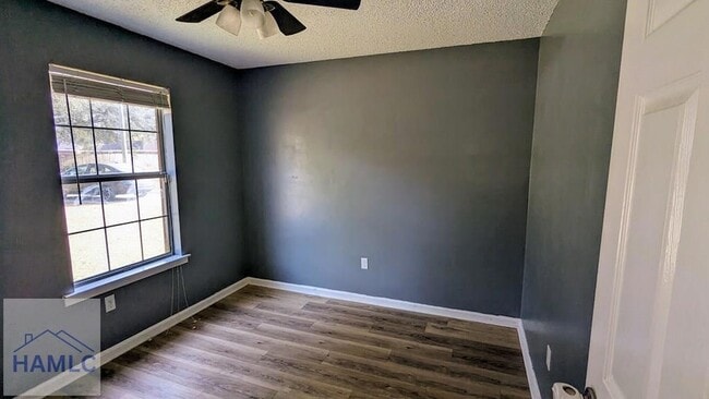 Building Photo - 145 Cowart Rd